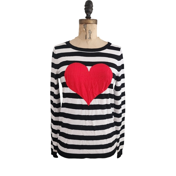 Saks Fifth Avenue Sweaters - Red Saks Fifth Avenue Heart Black White Striped Sweater M
